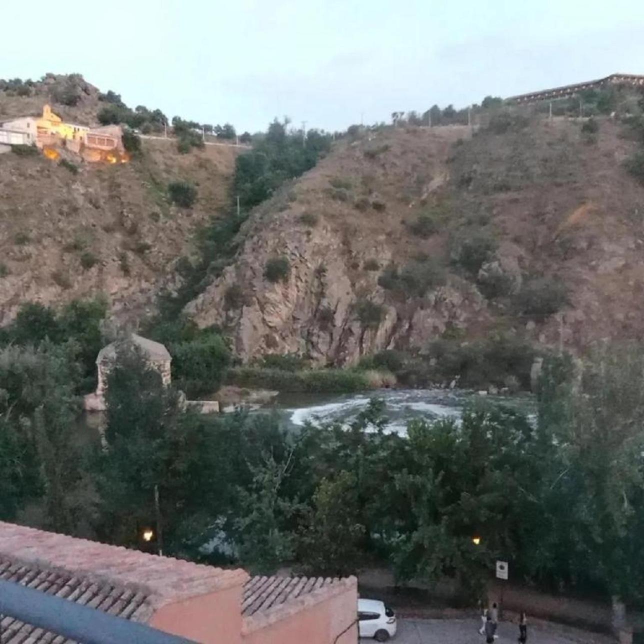 El Susurro Del Tajo La Gruta Apartamento Toledo Exterior foto